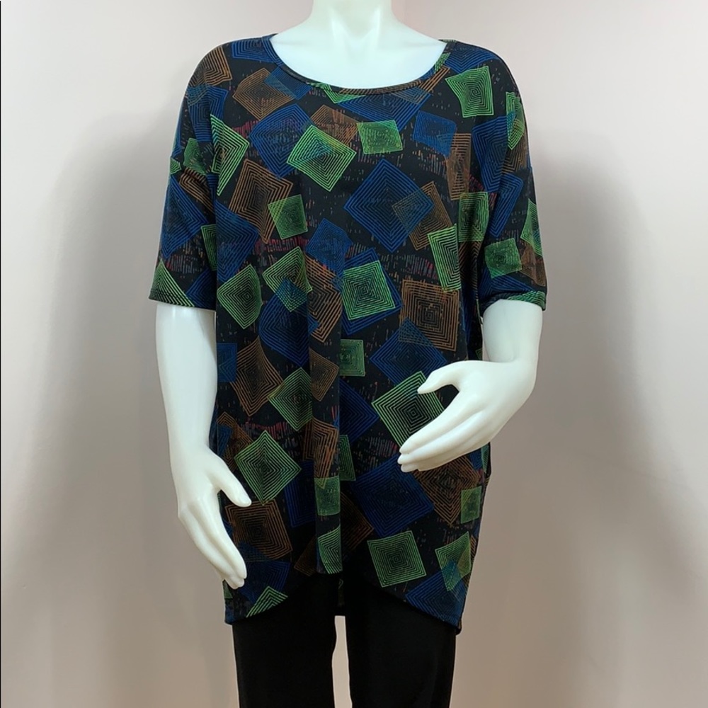 NWT LuLaRoe Small Irma Tunic